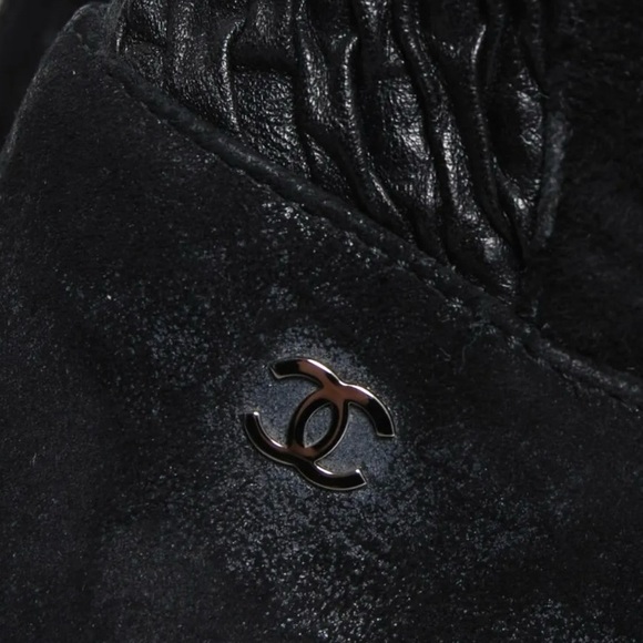 CHANEL THIGH BOOT - Picture 5 of 7